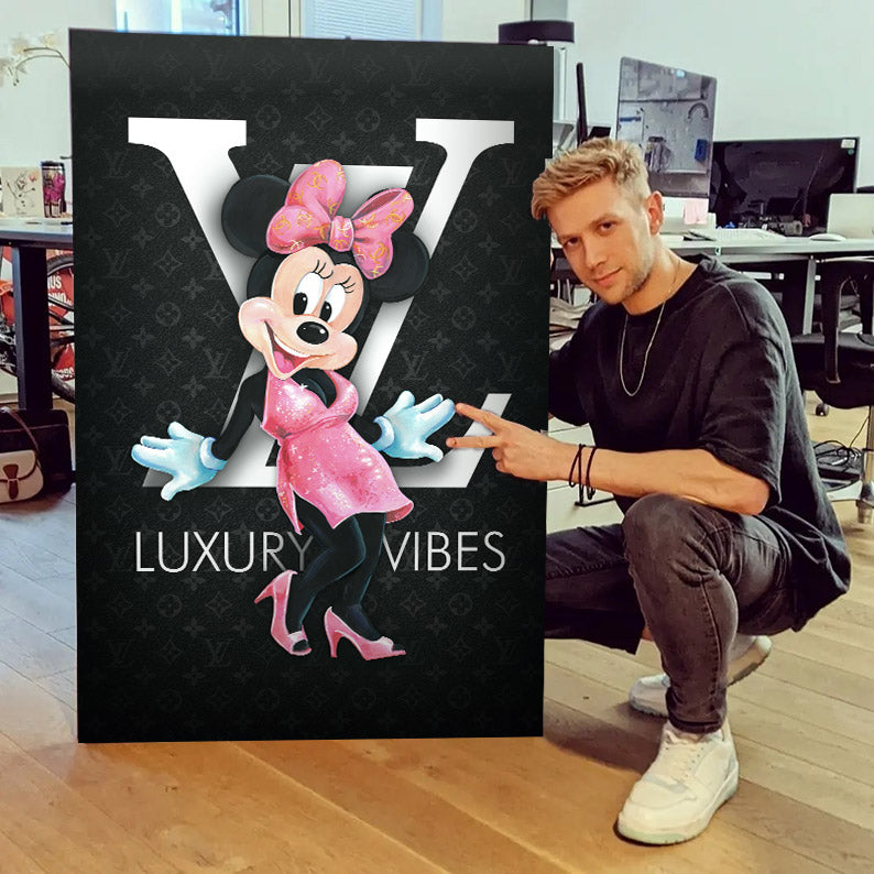 Luxury Vibes - Girly Mouse & Louis